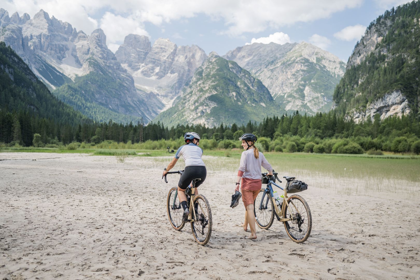 02.12.2024 - FunActive Tours – SLOW. AUTHENTIC. MOVING.