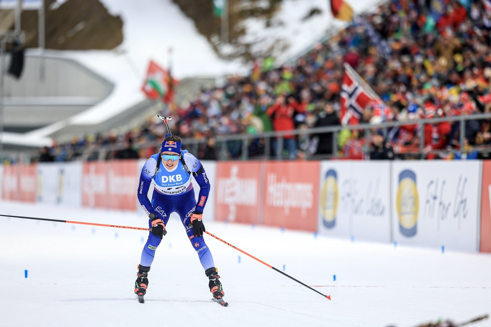 23.01.2025 - Jeanmonnot rejoices after winning on opening day in Antholz